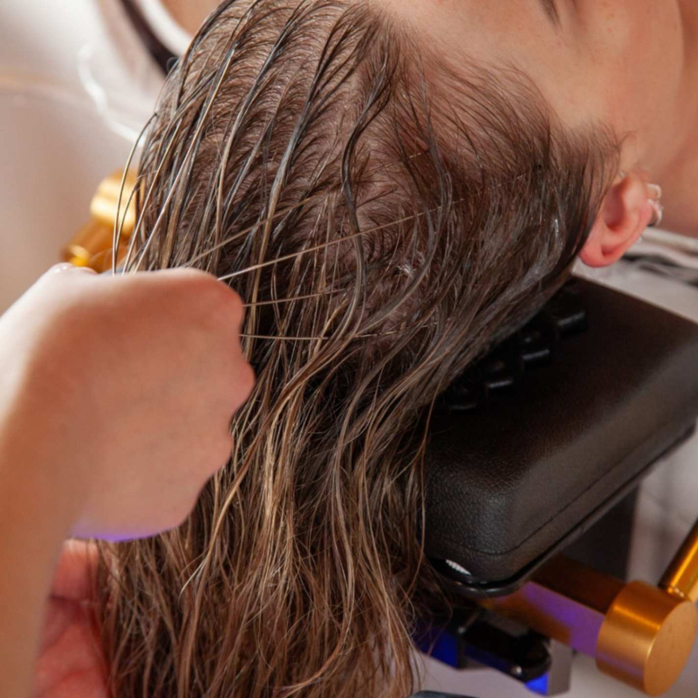 Masseur de cuir chevelu